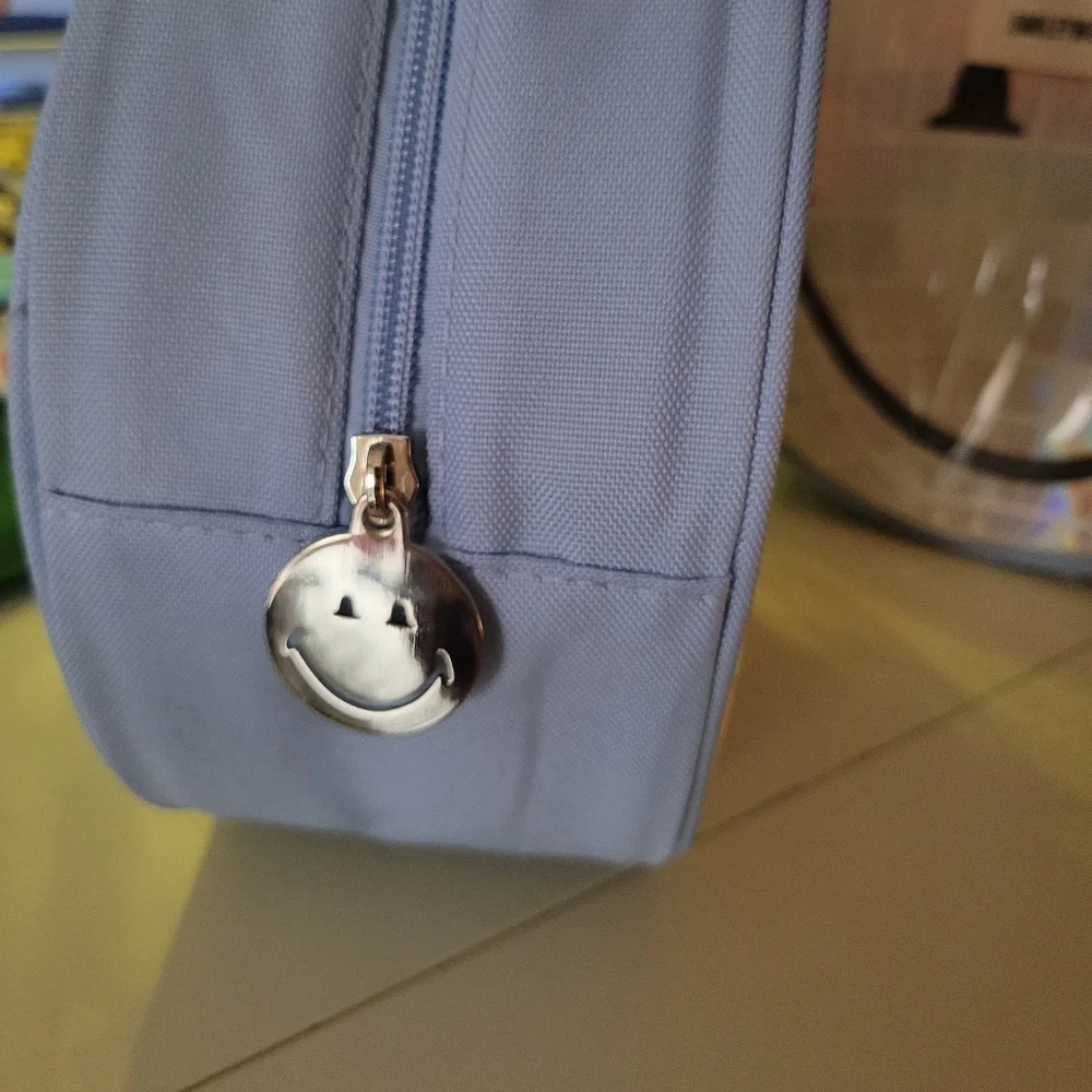 Yoobi Set Of 2 Holographic Silver Disco Smiley Lunch Bag
